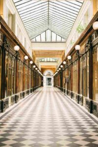 pedestrian market charming street of Paris