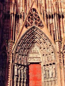 Strasbourg Christmas Market, France: Best for Couples  European best christmas markets, trip to european christmas markets, top 10 best european christmas markets, best destination to visit in december, Christmas holidays getaways, Places to visit xmas in europe, Places to go during christmas, best christmas towns in europe, european christmas market dates 2026 