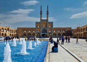 Amir Chakhmaq Complex history, most beautiful places itinerary in Iran