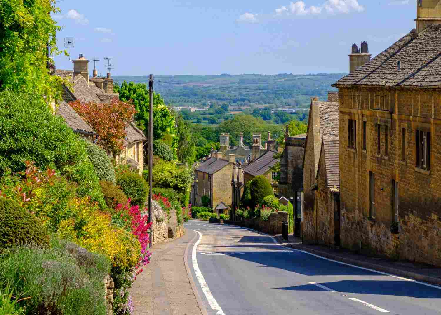 Castle – Magical Old English Villages You Must See