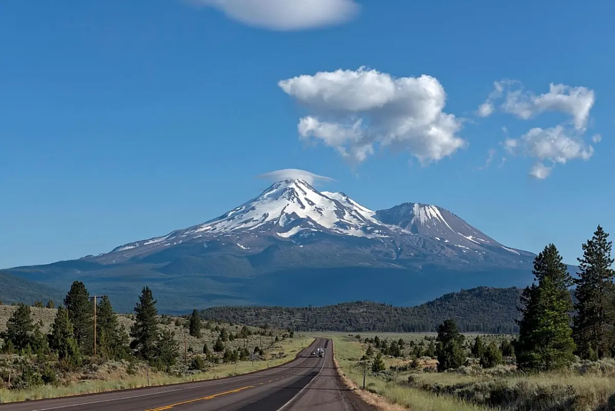 Road leading toward Mount Shasta, a scenic drive among things to do in Mount Shasta CA